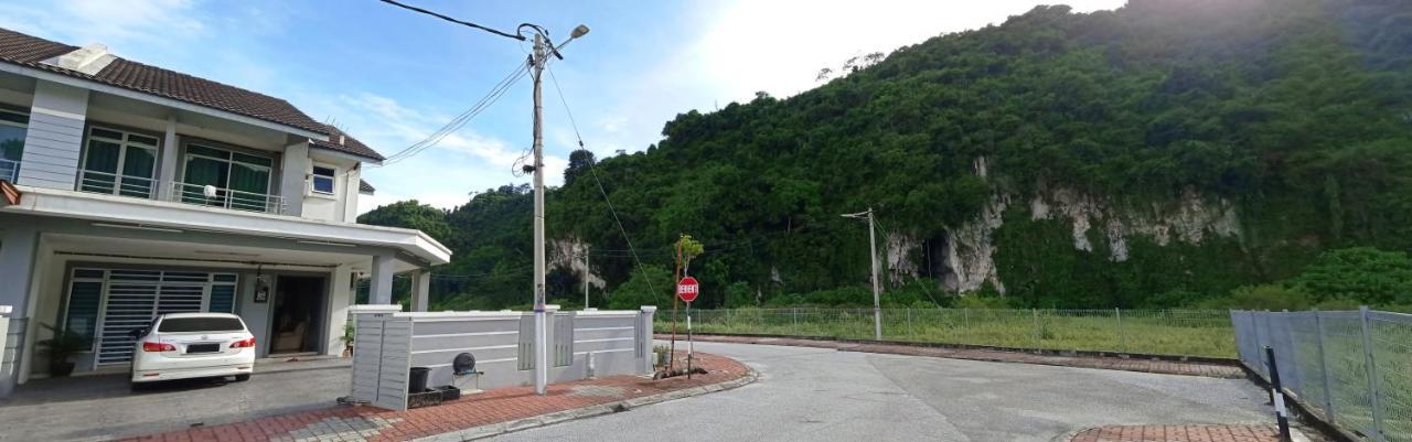 Low Season Promotion! 4B11B Mountainview 16 Pax Ipoh Exterior photo